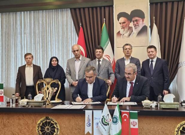 انعقاد تفاهم همکاریهای علمی-پژوهشی و فناوری بین پارک علم و فناوری آذربایجان غربی و مرکز توسعه کسب و کار وان ترکیه