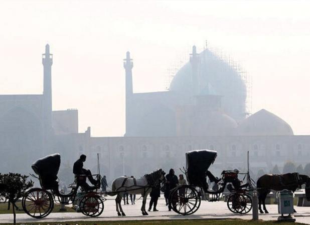 نفس اصفهان زیر فشار آلاینده‌ها: تعطیلی مدارس به‌دلیل آنفولانزا، نه آلودگی
