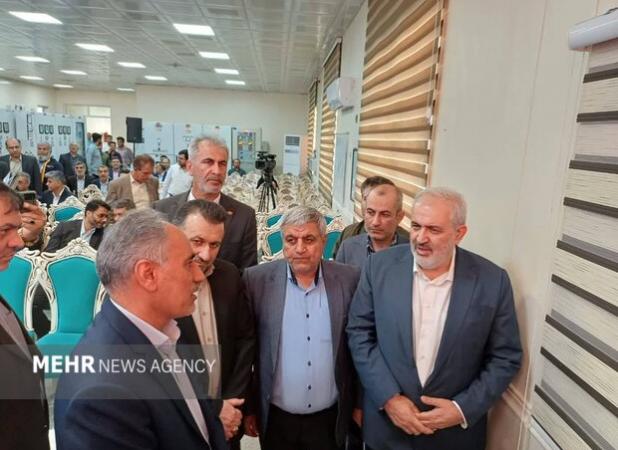 وزیر نیرو: وزارت نفت مشکل سوخت نیروگاه های برق را حل می‌کند