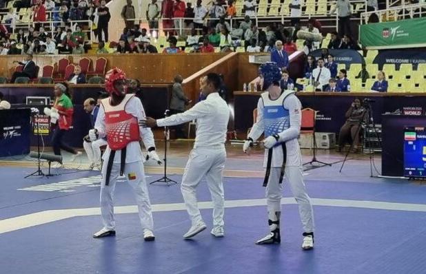 صعود رضایی و علیزاده به نیمه‌نهایی تکواندوی قهرمانی جهان/ پایان کار تیم دختران با حذف ساینا کریمی