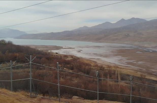 مقایسه وضعیت سد طالقان طی یک سال گذشته