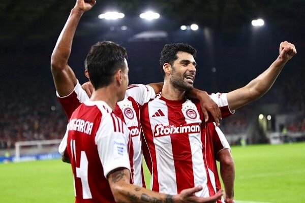 دفاع رسانه یونانی از طارمی/ منتقدان او مفسر نیستند «پنیرساز» هستند!