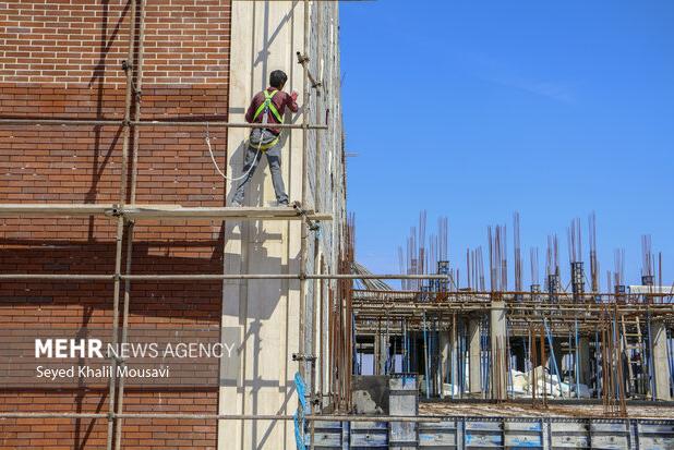 ۷۷ هزار واحد مسکونی به مشمولان قانون جوانی جمعیت واگذار شد