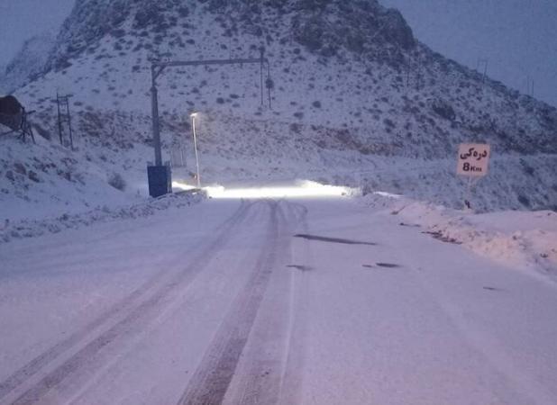 تردد در گردنه ژالانه با زنجیرچرخ امکانپذیر است