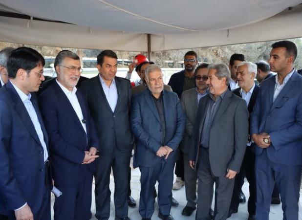 بازدید وزیر بهداشت از بیمارستان در حال احداث شهید سلیمانی کرمان