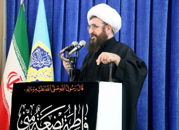 آیت‌الله صفری: درخواست نعمت بدون توبه از اسراف تمسخر خویش است