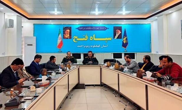 خبرنگاران باید با تکیه بر تعهد حرفه‌ای حقیقت را به جامعه منتقل کنند