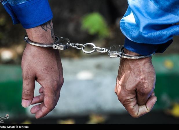 اشتباهی که سارق میلیاردی را لو داد/بازگشت به ساختمان با کفش صاحبخانه