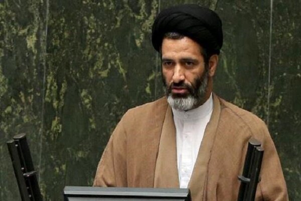 حسینی‌کیا: ناترازی انرژی منجر به کاهش تولید داخلی شده است