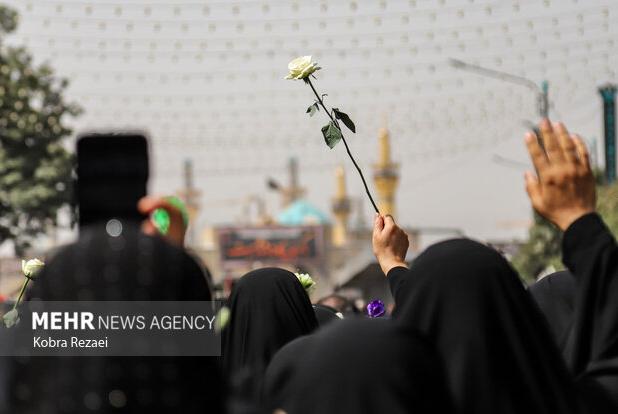 اسکان و پذیرایی حدود ۶ هزار زائر در مشهد توسط مواکب