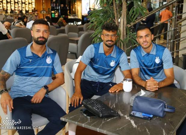 مدافع استقلال رسما سرباز شد