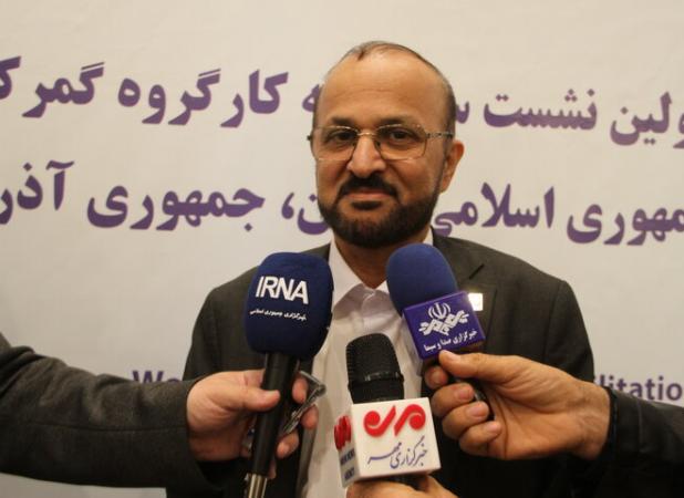 برزگر: تسهیل ترانزیت و رفع ایستایی کامیون ها در مرز آستارا ضروری است