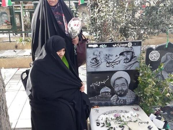 اولین چادرم را برادرم علی برایم هدیه خرید