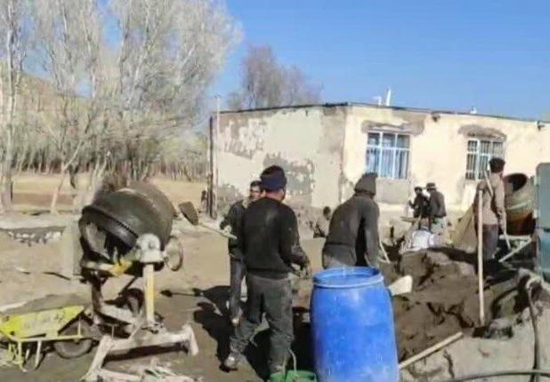 روایت همدلی اهالی روستا؛ از دل خاک تا سقف مدرسه