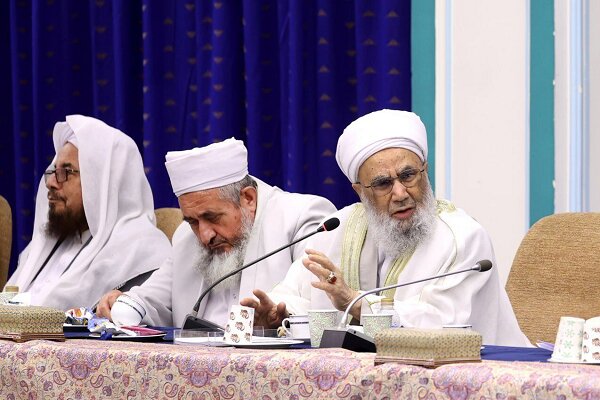 پیام علمای اهل سنت ایرانشهر و بمپور در پی حادثه تروریستی زاهدان