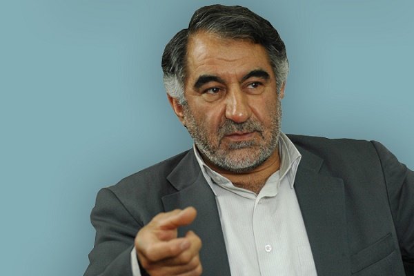 بوربور: رهبر انقلاب در حوزه هسته‌ای آینده نگری دقیقی را ترسیم کردند
