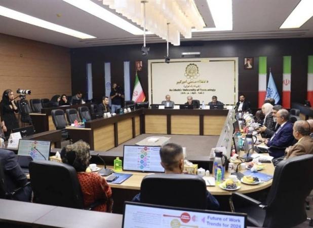 مهاجرت نخبگان به کشورهای اروپایی و آمریکایی چالش جهان اسلام