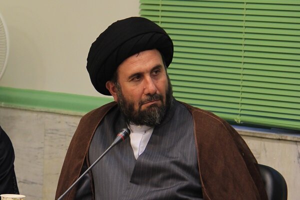 امام جمعه موقت قزوین: اربعین مهم‌ترین مولفه قدرت نرم است