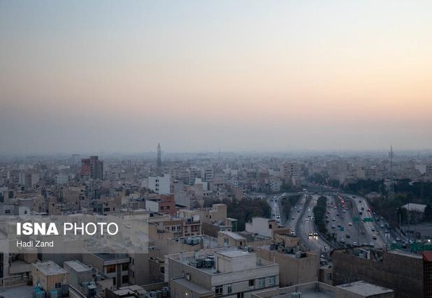 مسئول کنترل کیفیت هوای دانشگاه علوم پزشکی: همدانی‌ها از تردد غیرضروری در فضاهای باز خودداری کنند