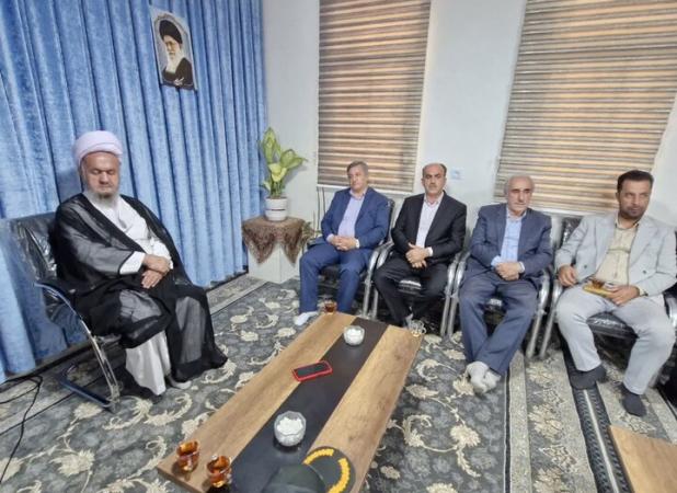 انقلاب اسلامی عزت را به ملت ایران بازگرداند