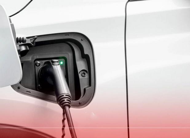 آیا خودروهای برقی هم مشمول محدودیت تردد آلودگی هوا می‌شوند؟