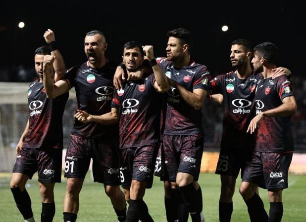 برتری پرگل پرسپولیس در نیمه اول با گلزنی دو مهاجم