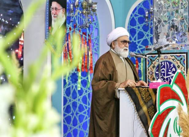 مرزبانی اعتقادی جامعه مأموریت تمدنی روحانیت در عصر غیبت است