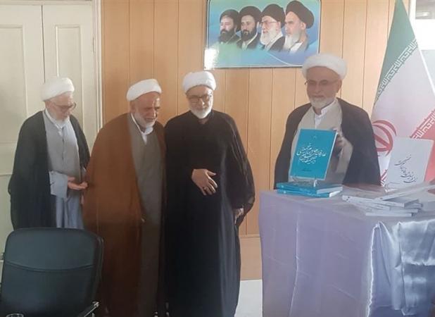 رونمایی از دو کتاب جدید عرفانی درباره امام خمینی(ره)