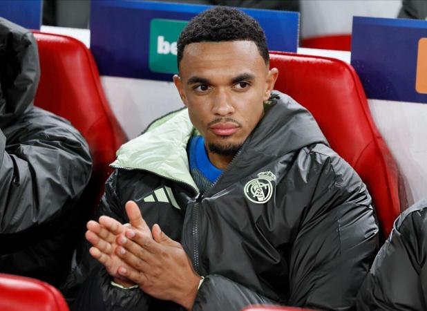 هو شدن الکساندر آرنولد در بازگشت به آنفیلد