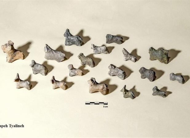 کشف بیش از ۲۰۰۰ اثر مُهر باستانی در کرمانشاه