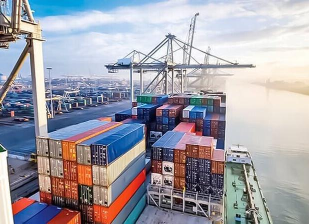 رشد ۶ درصدی مبادلات تجاری گمرکات کردستان