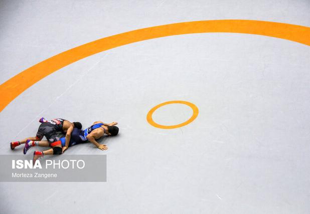 کمک ۴۰۰ میلیاردی وزارت ورزش برای «فدراسیون کشتی»/ سایر فدراسیون‌ها ۵۵۰ میلیارد تومان!