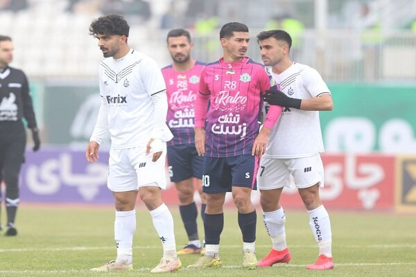 دشت سه امتیازی ملوان از اراک/ ناکامی شاگردان حسینی در خانه