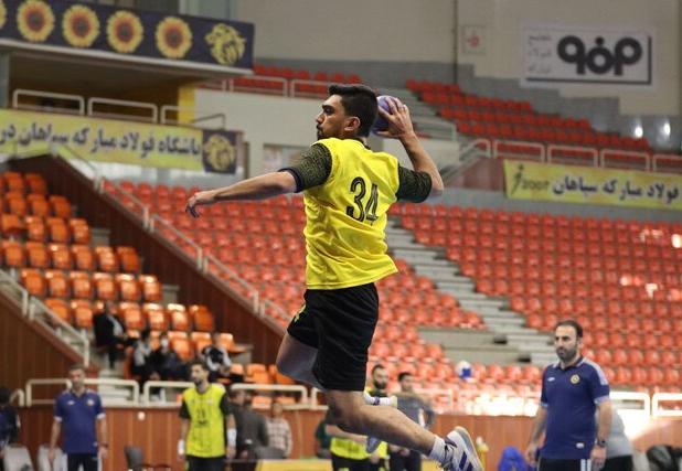 بازیکن تیم هندبال سپاهان: امیدوارم پس از اتمام سربازی به سپاهان برگردم