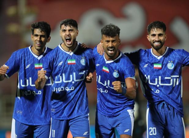 فلاحت‌زاده: استقلال باید بمب خود را از پرسپولیس می‌آورد