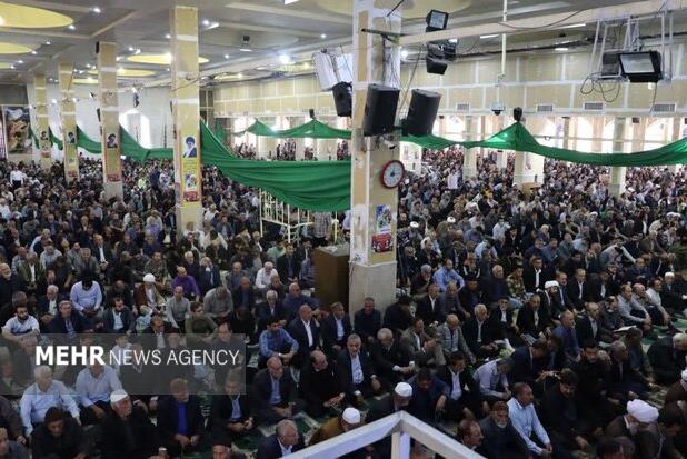 برگزاری نمازجمعه خرم‌آباد با ویژه‌برنامه ولادت حضرت زهرا(س)