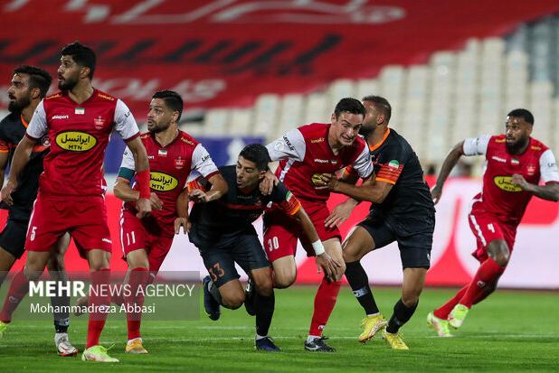 گل محمدی برای گلزنی برنامه دارد/ پرسپولیس ابزار قهرمانی دارد