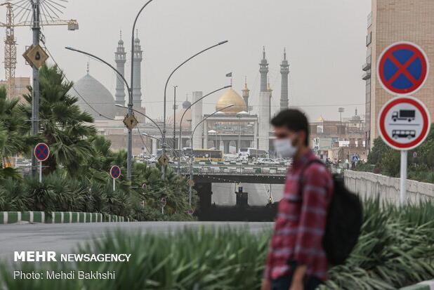 تداوم وزش باد شدید و گرد و غبار در استان قم