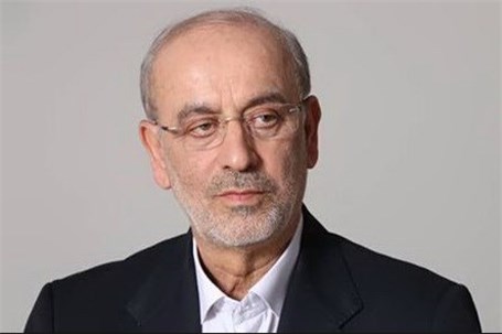 ورود مجمع تشخیص مصلحت نظام به طرح واردات خودرو را نمی پذیریم