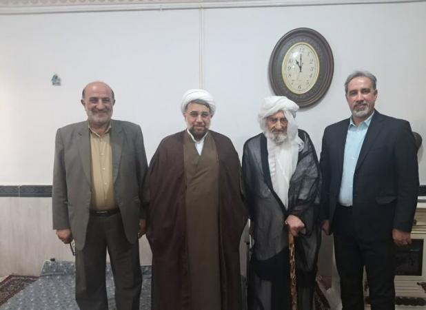غلامعلی: روحانیون اهل سنت کردستان در تقویت وحدت پیشگام هستند