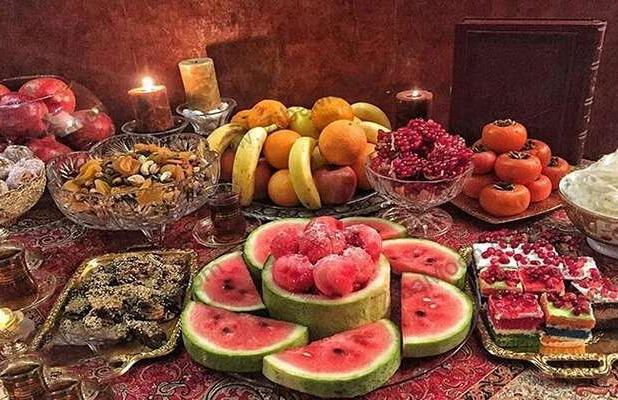 خوراکی‌های مفید برای شب یلدا و توصیه‌های تغذیه‌ای