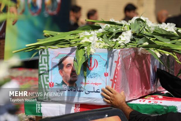 همسر شهید شادمانی: ایشان خود را سرباز می دانست
