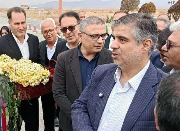 زندیه وکیلی: توسعه لجستیک و صادرات در اولویت اقدامات است