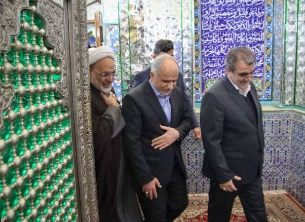 وزیر دادگستری به شهدای استان سمنان ادای احترام کرد