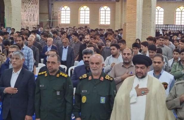 نمایش اقتدار بسیجیان در گناوه