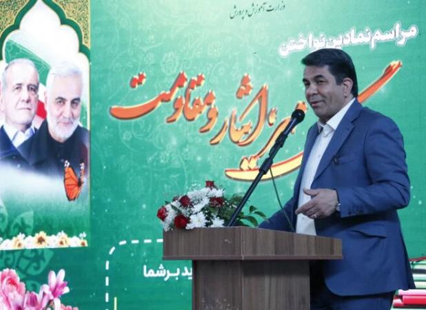 طالبی: ساختن رؤیا برای آینده کرمان به دوش دانش‌آموزان امروز است