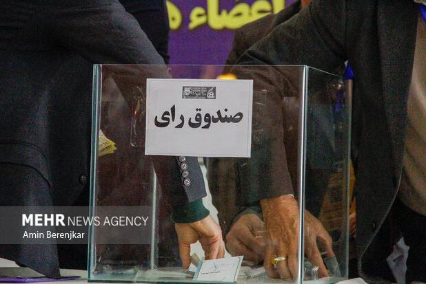 ۲۶ تیرماه روز سرنوشت‌ساز فوتبال همدان؛ رقابت سه نامزد برای یک صندلی