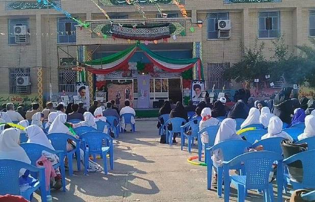 نواختن زنگ انقلاب در سرزمین نخل و آفتاب