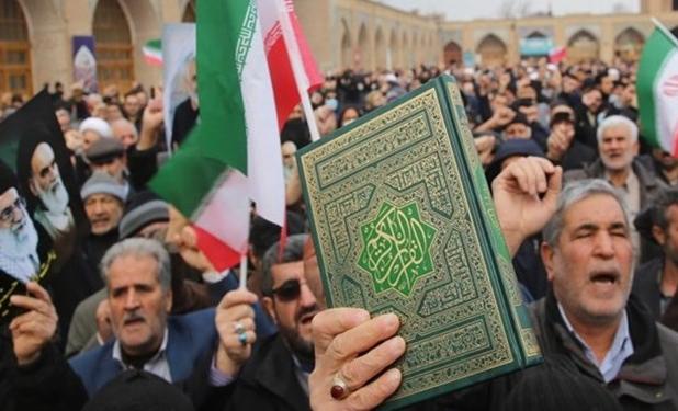 هسته بین الملل بسیج دانشجویی تهران: مسلمانان جهان به هتک حرمت قرآن عکس‌العمل نشان دهند