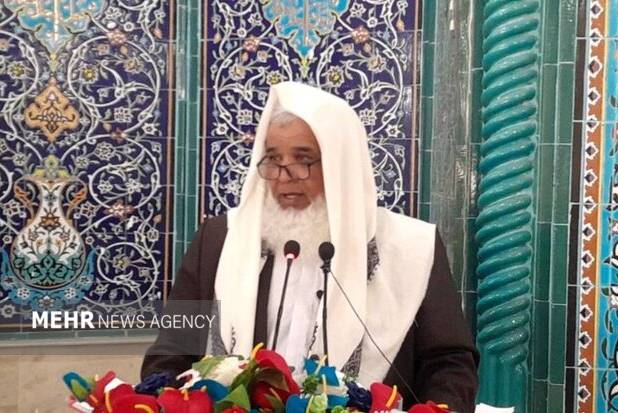 مولوی شهنوازی: نجات از فتنه‌ها با تمسک به قرآن ممکن است